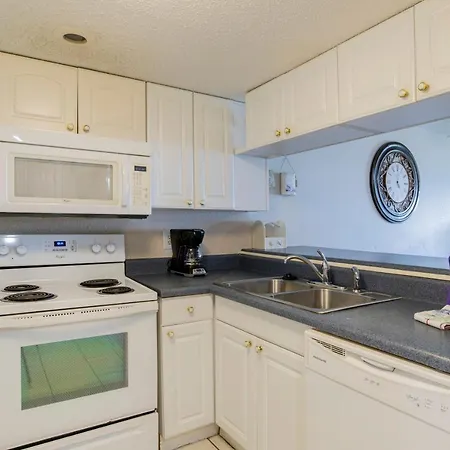 Ocean Breeze West 805 Apartment
